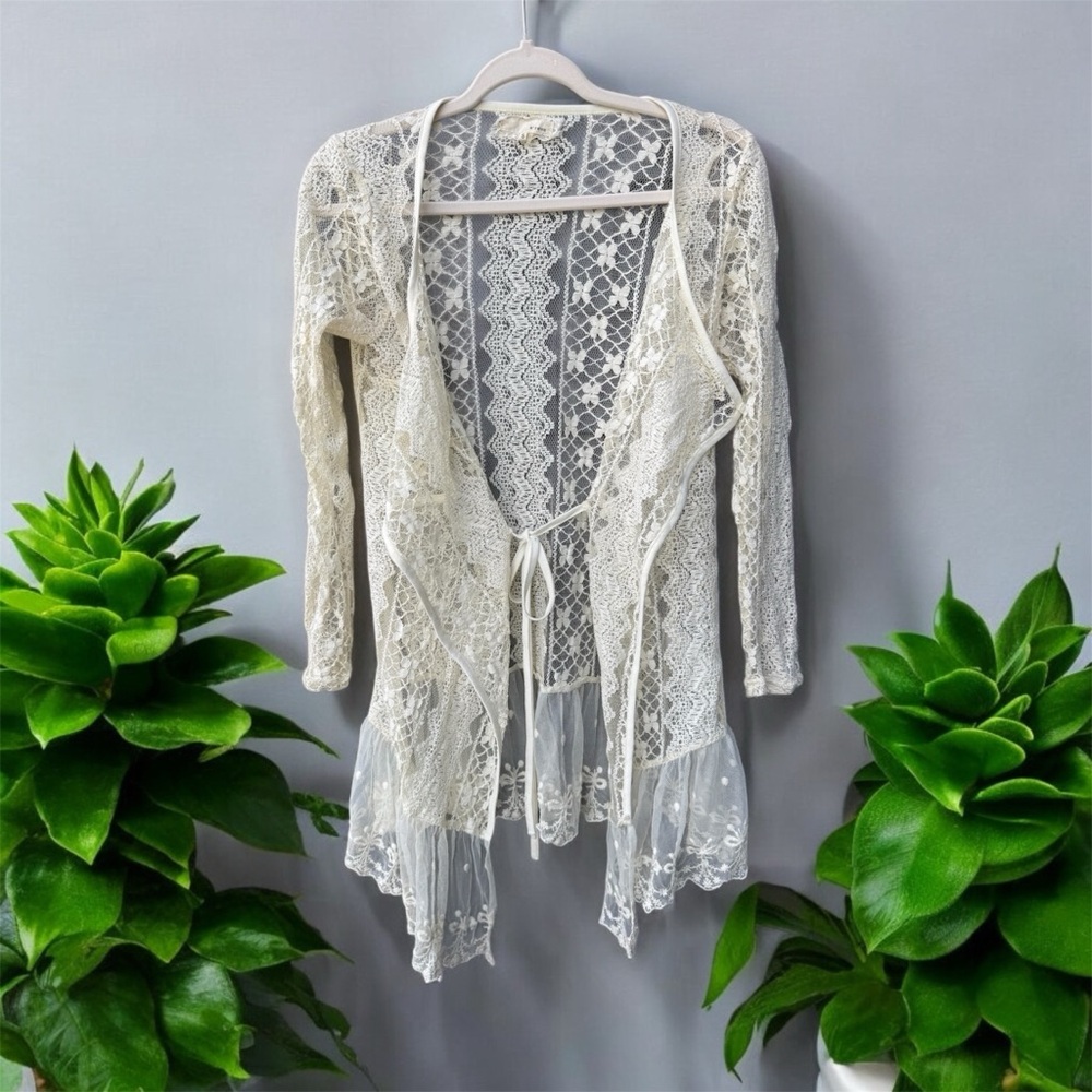 A’reve Romantic Lacy Cardigan Small